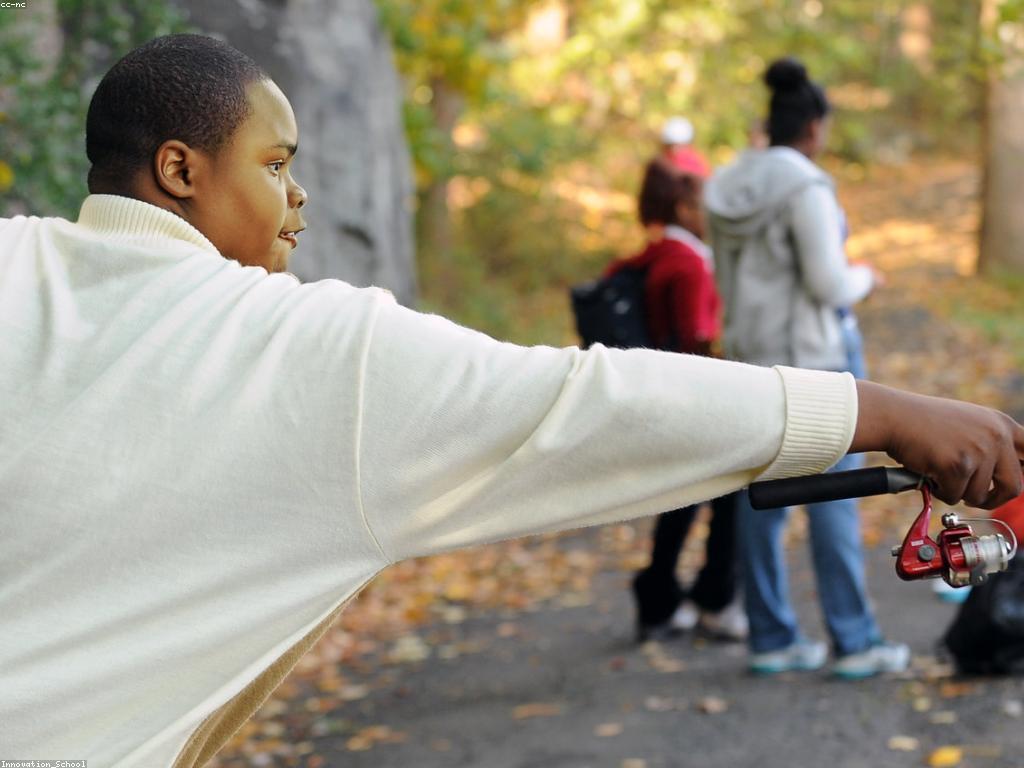 ការអភិវឌ្ឍន៍នៃឧបករណ៍បាញ់ត្រី